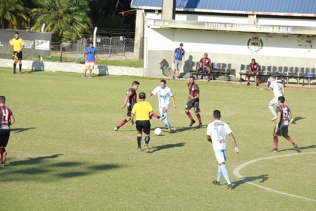 Times buscam as vagas para as semifinais da competio