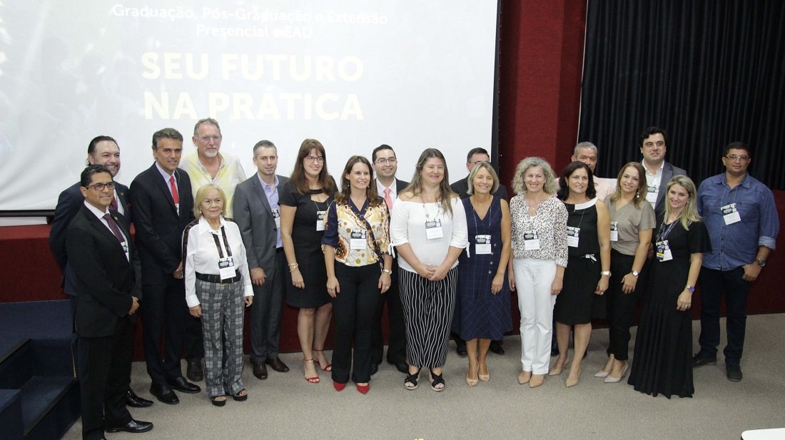 Prefeitos foram homenageados por incentivar a educao atravs de polticas pblicas