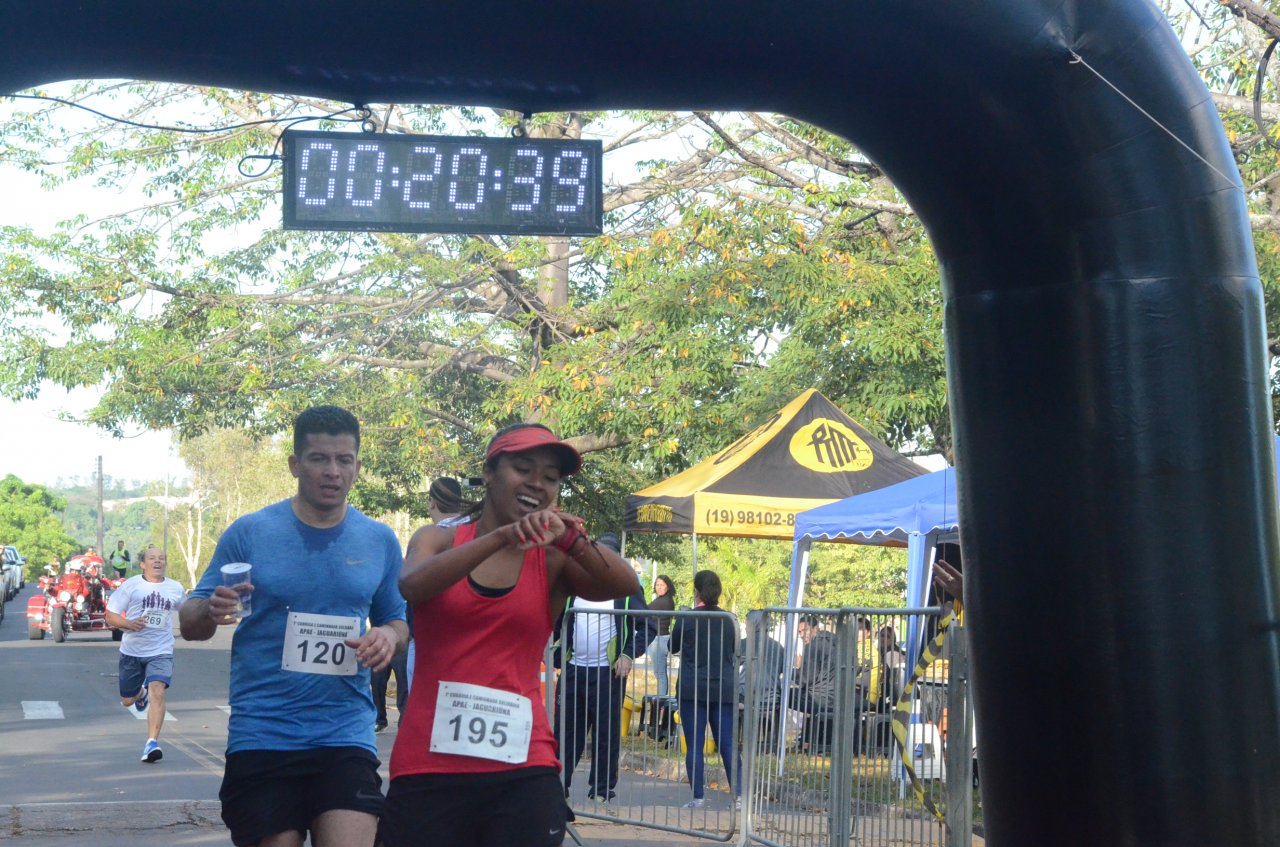 Marina foi uma das atletas de destaque da corrida do ano passado