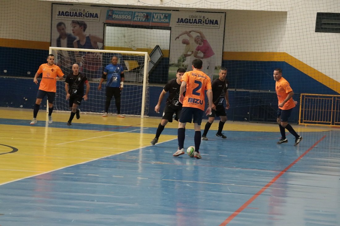 Times buscam vitrias para somarem mais pontos na classificao