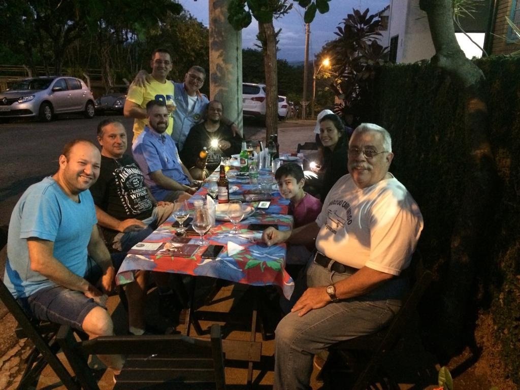 Membros da Associação dos Amigos do Carro Antigo de Jaguariúna