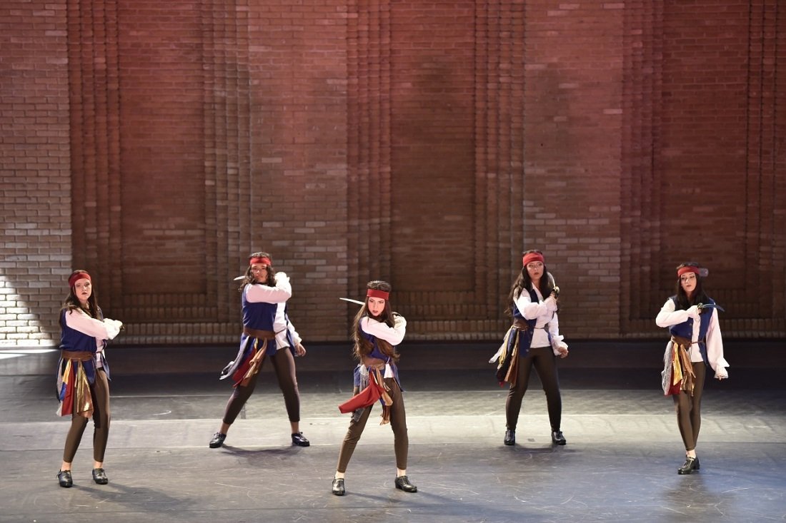 Grupo de Danças Populares com Piratas também encerrou a participação em 3º lugar