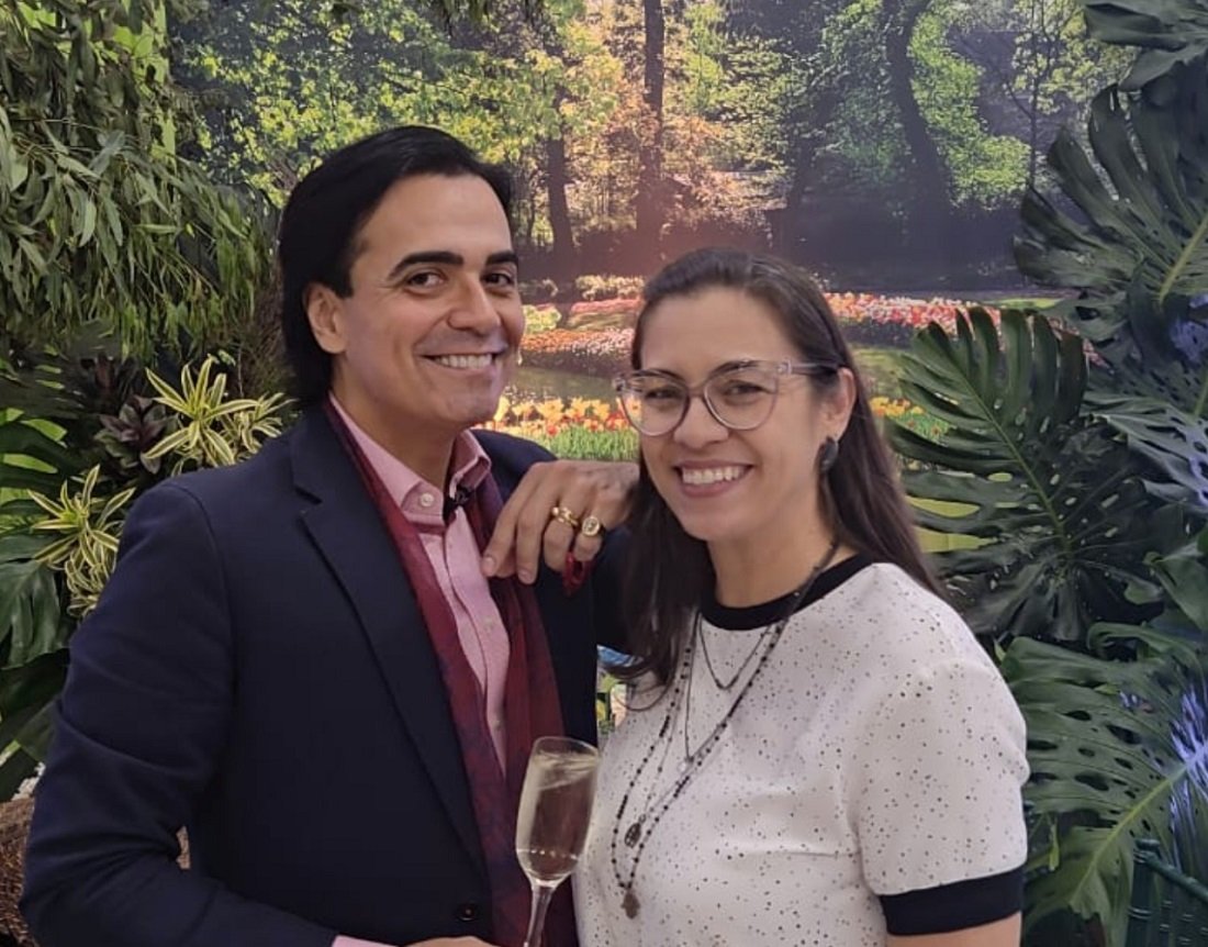 Fabio Arruda e Vivian Cordeiro realizam encontro sobre Mesa Posta e Etiqueta neste sbado