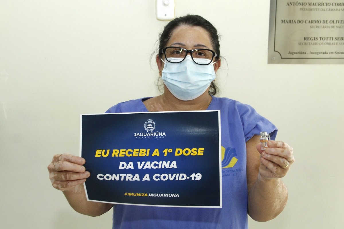 Silvana comemora a chegada da vacina que vai salvar vidas