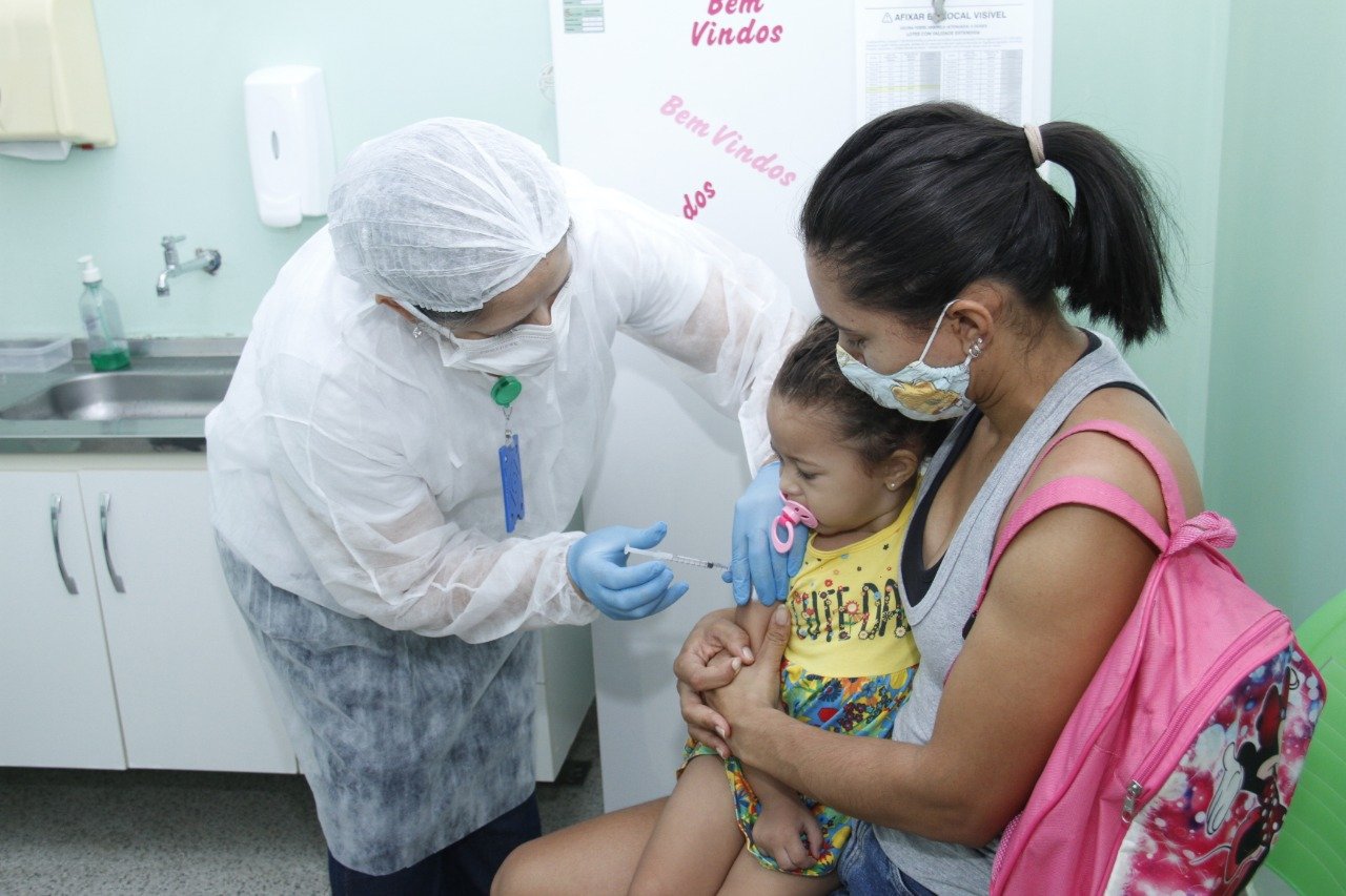 Vacinação pode ser aplicada em toda a população a partir dos seis anos de idade (Foto Ivair Oliveira)