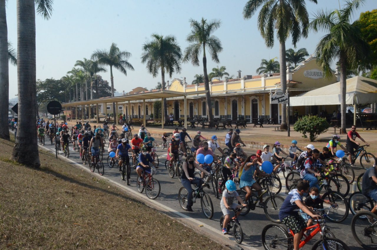 Passeio teve sada e chegada do Centro Cultural, um dos pontos tursticos de Jaguarina (Foto Gislaine Mathias)