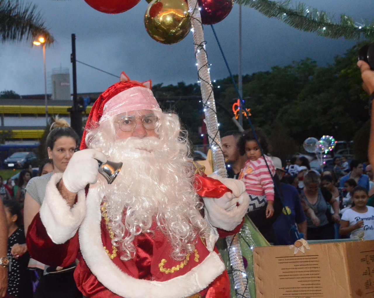 Chegada do Papai Noel abre a programação de Natal (Foto Gislaine Mathias)