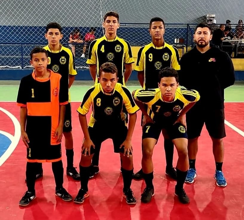Futsal masculino venceu os dois confrontos