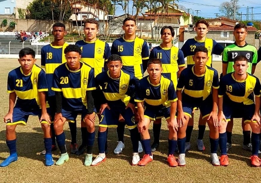 Futebol perdeu o jogo, mas segue com chances de classificação
