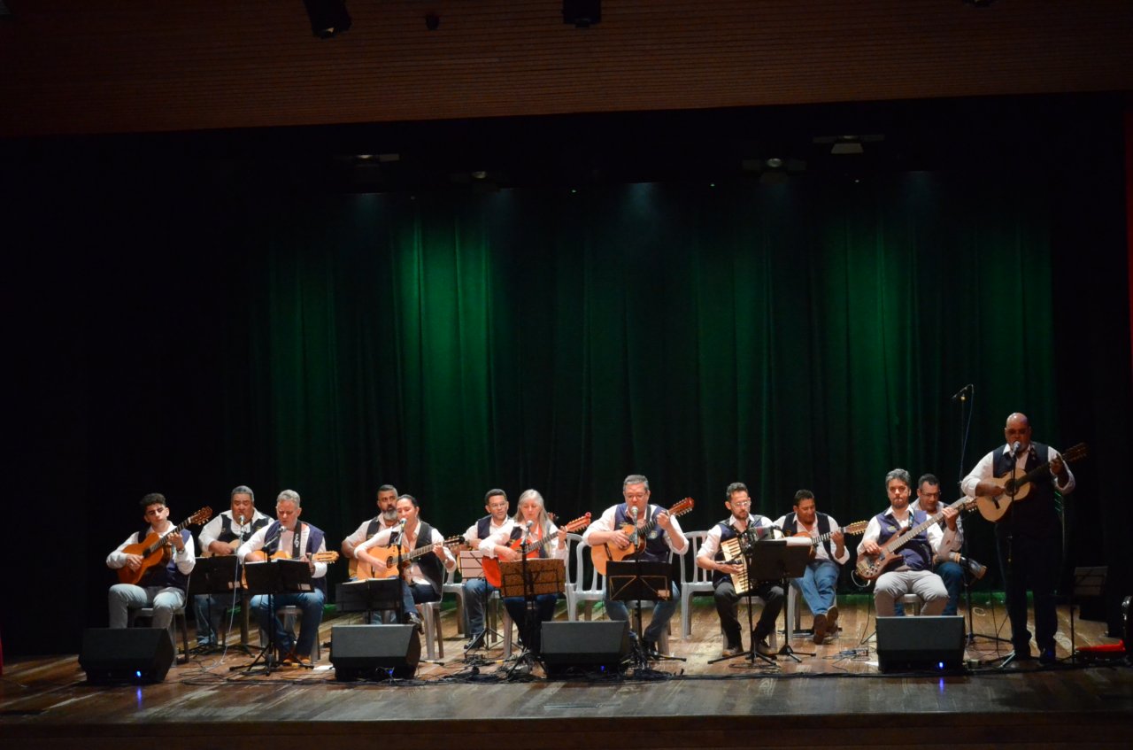 Orquestra se apresentou na abertura das festividades (Foto Gislaine Mathias)