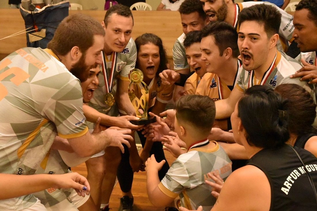 Jogadores chegam ao ttulo mantendo a invencibilidade