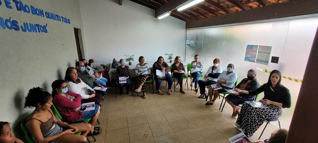 Cras do Cruzeiro do Sul recebeu a palestra sobre o tema