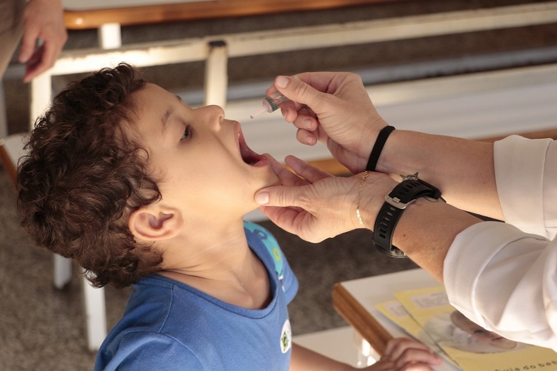 Vacinação continua nas EMEIs e CEIs de Jaguariúna