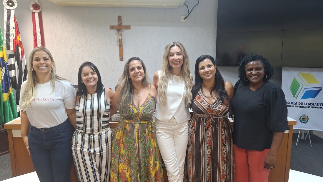 Vereadoras se reúnem para criação da Procuradoria da Mulher (Foto divulgação Câmara)