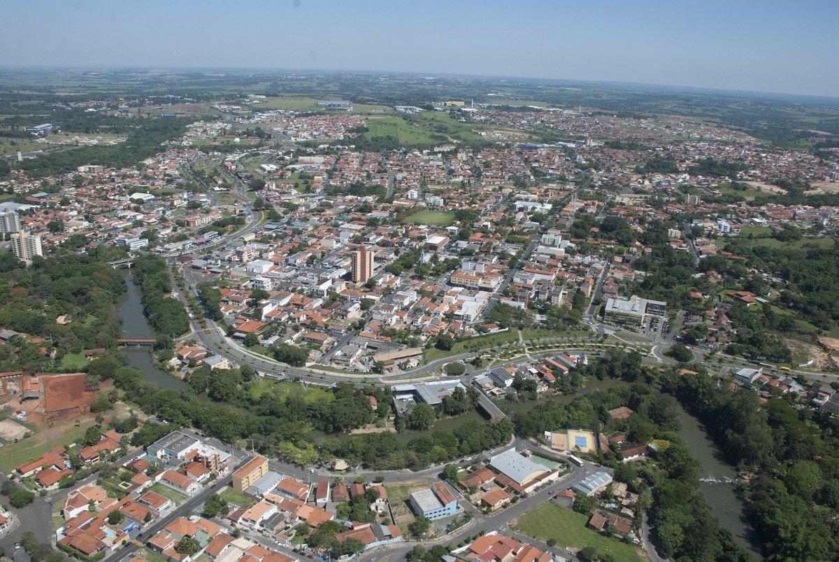 Vista área de Jaguariúna (Foto Ivair Oliveira)