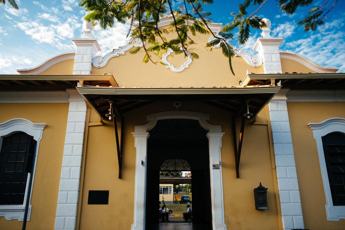 Centro Cultural recebe interveno (Foto Alexandre Macedo) 
