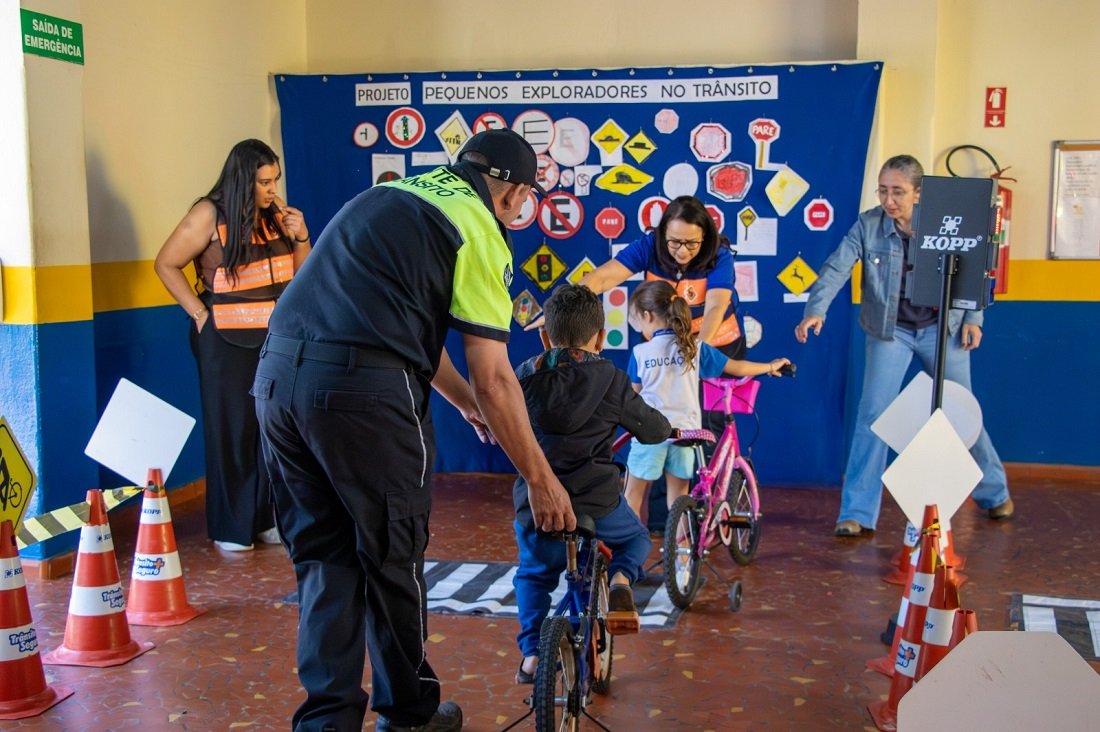 Minicidade de trânsito é lançada em Jaguariúna (Foto Thiago Carvalho)