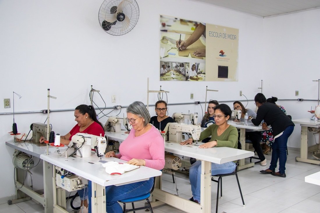 Curso de Corte e Costura abre inscri��es (Foto Thiago Carvalho)