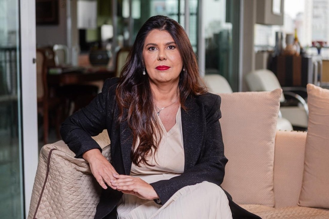 Artigo da promotora Celeste destaca um avan�o no combate a viol�ncia contra a mulher