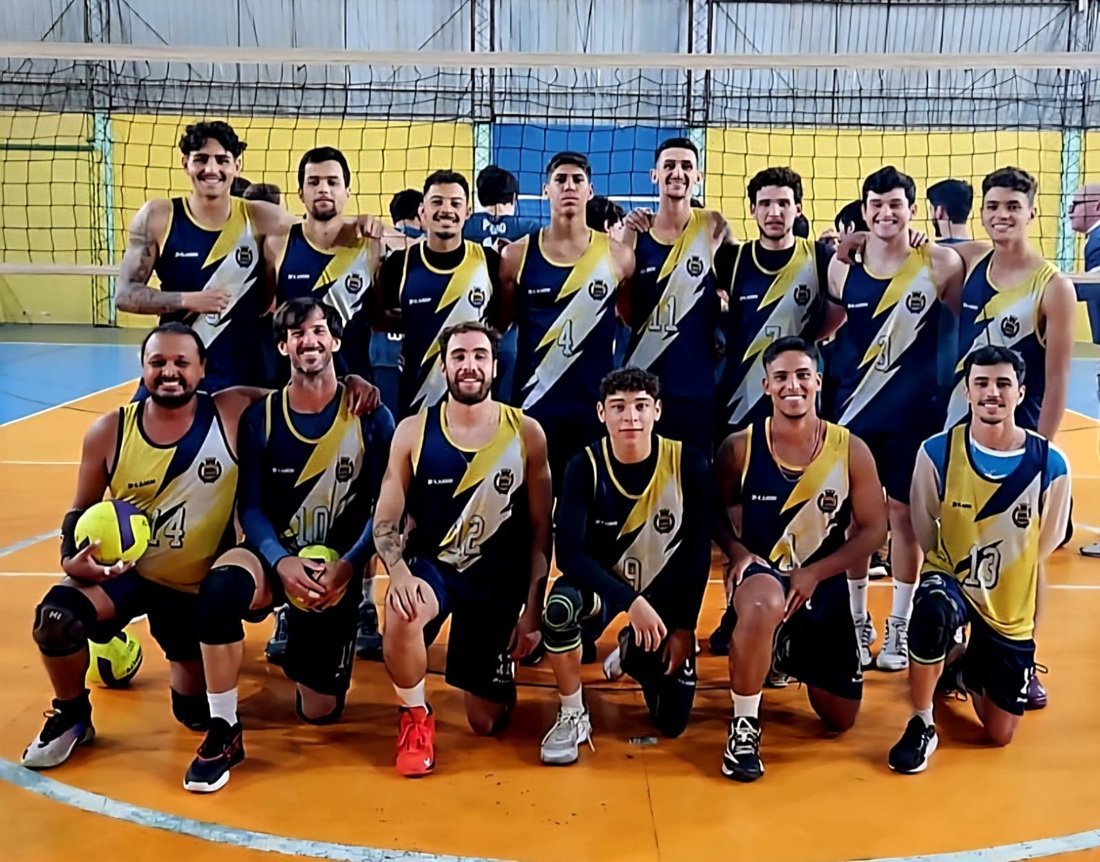 Equipe de v�lei vem se destacando no Campeonato da LIVA (Foto divulga��o)