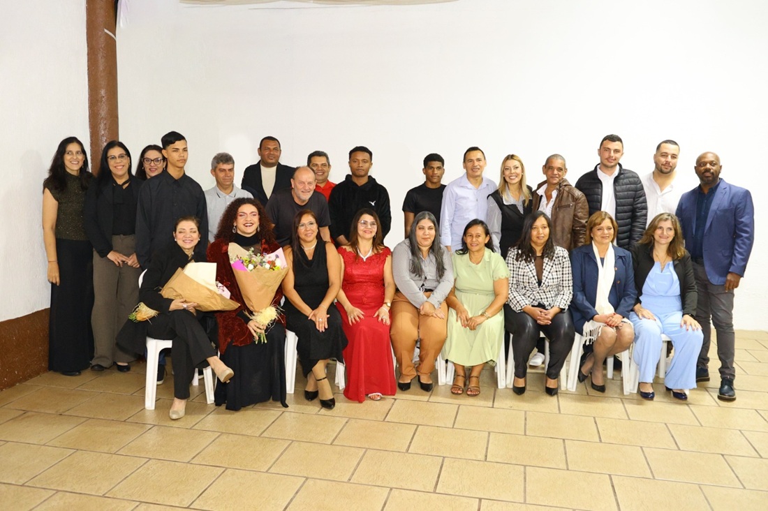 Durante a solenidade, realizada na MP Eventos, os alunos receberam os certificados (Foto Diego Monarin)