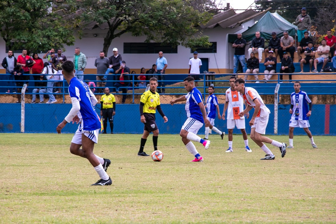 Jogos definem os finalistas do Amador nas duas divisões (Foto Thiago Carvalho)