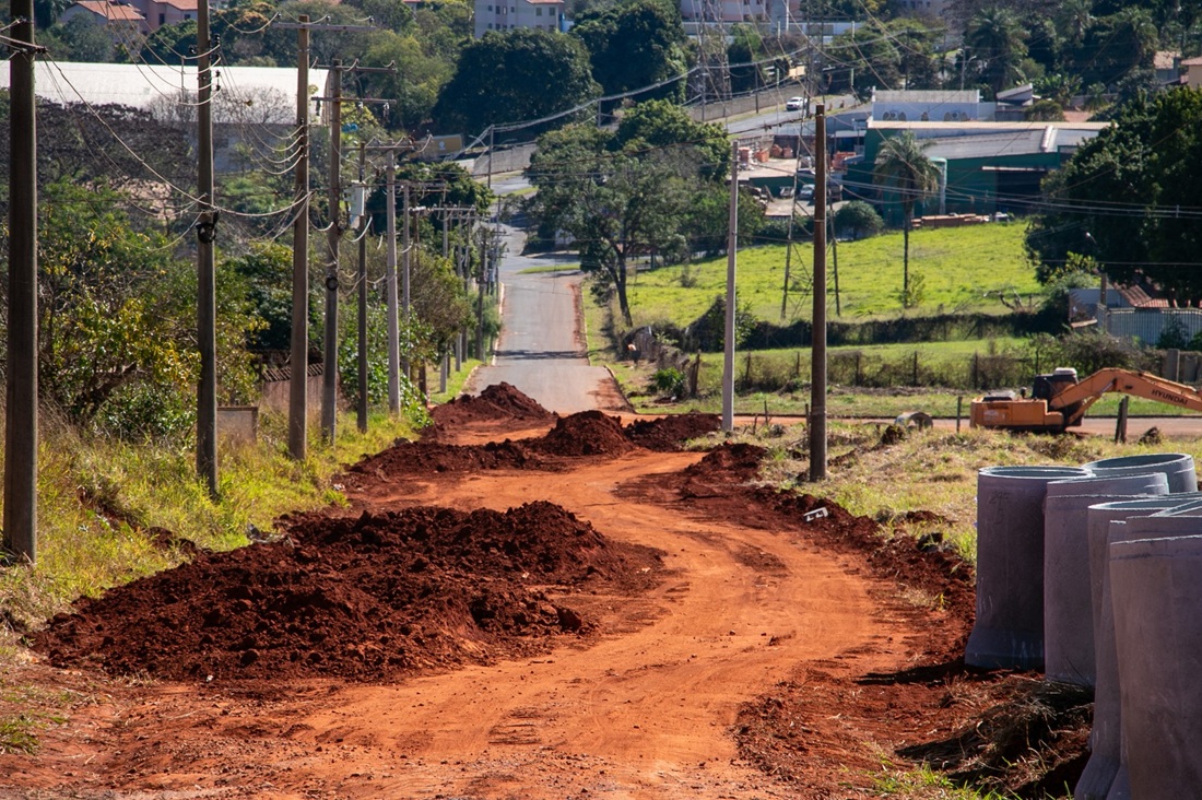  Com aproximadamente 1 quilômetro de extensão, a obra é considerada estratégica para a mobilidade do município (Foto Thiago Carvalho) 