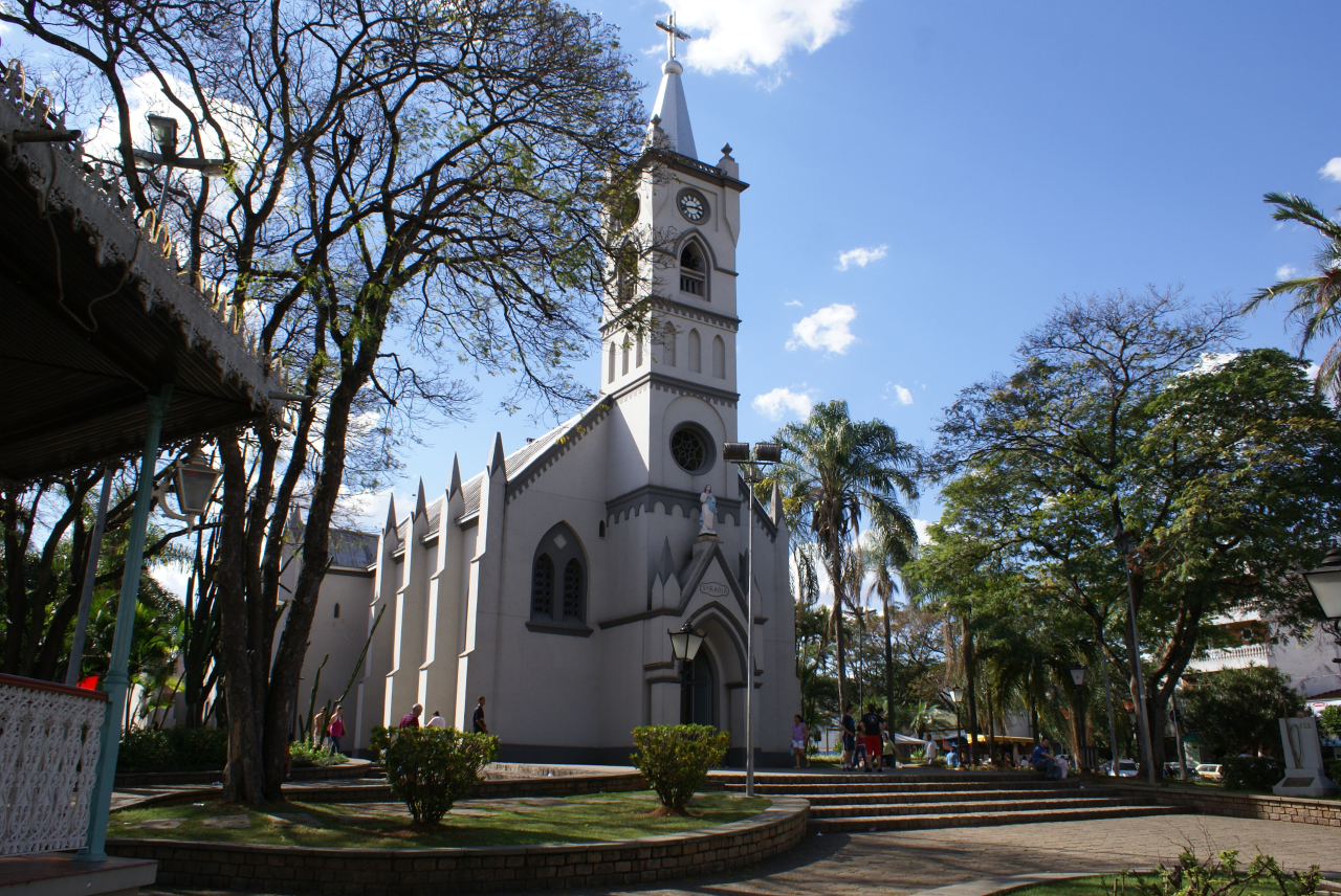 Matriz Centenária está sendo restaurada (Foto Gislaine Mathias)