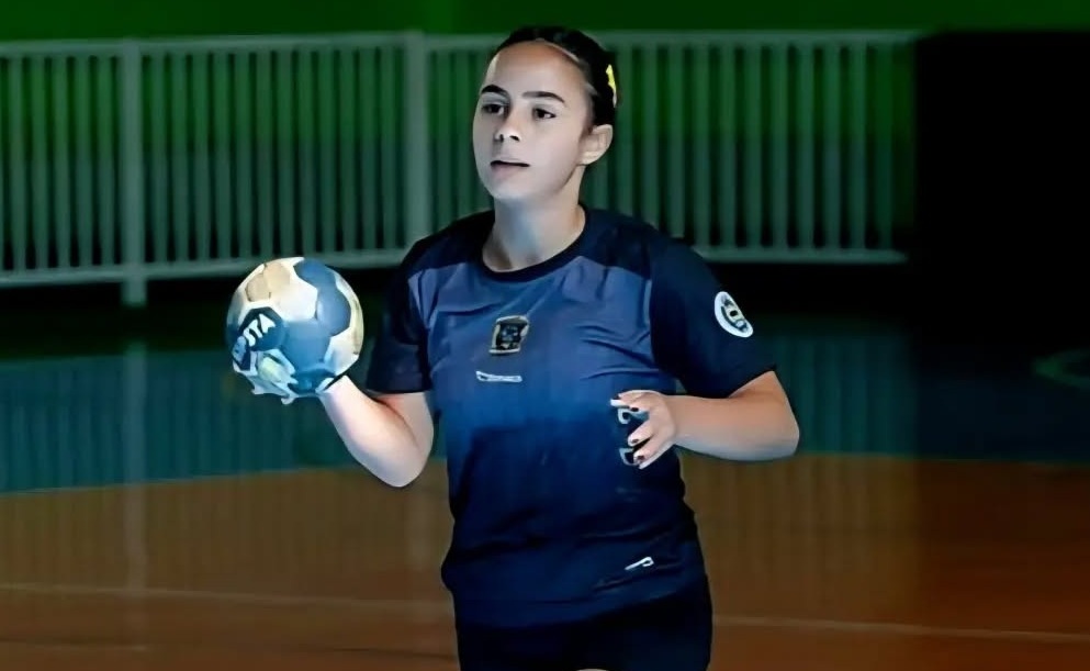 Manuela é destaque da equipe na competição (Foto divulgação)