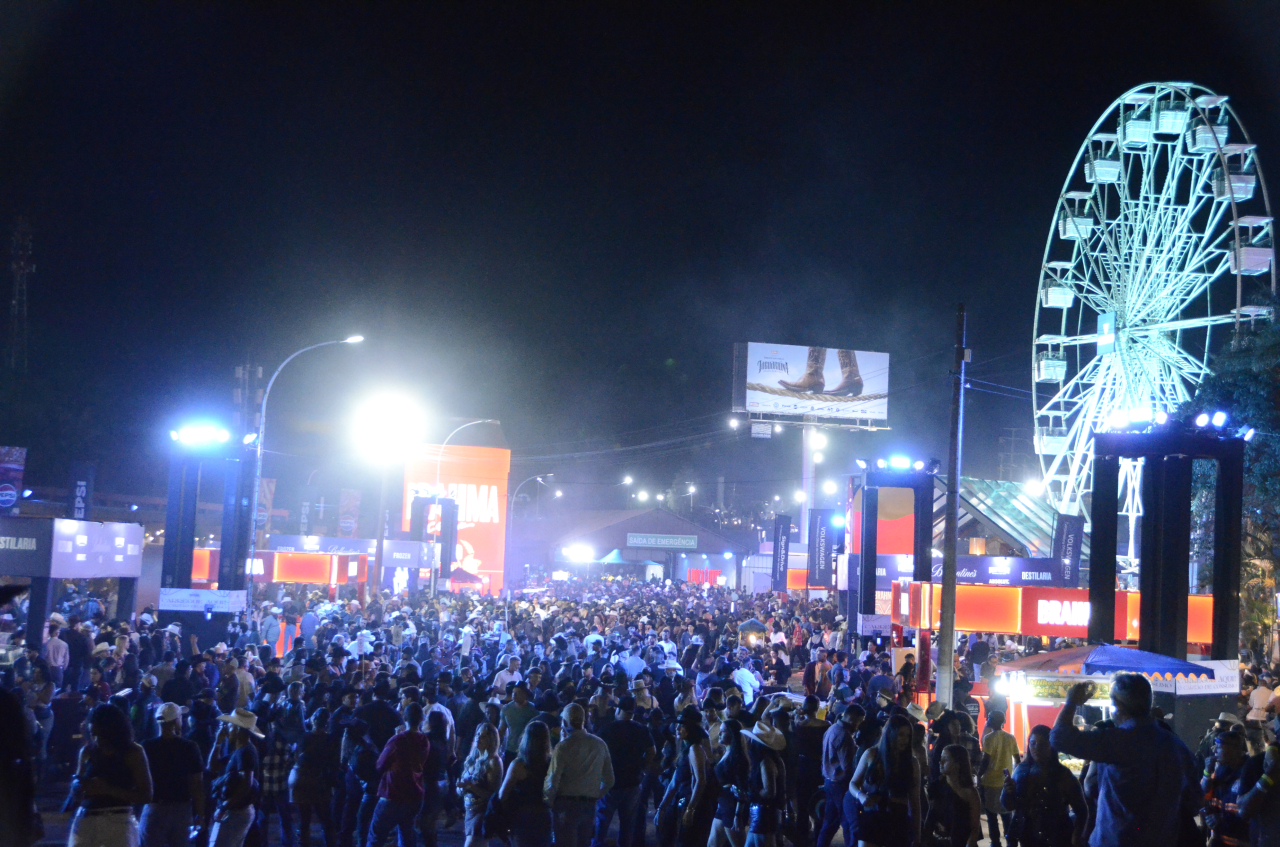 Público compareceu na segunda noite do evento (Foto Gislaine Mathias)