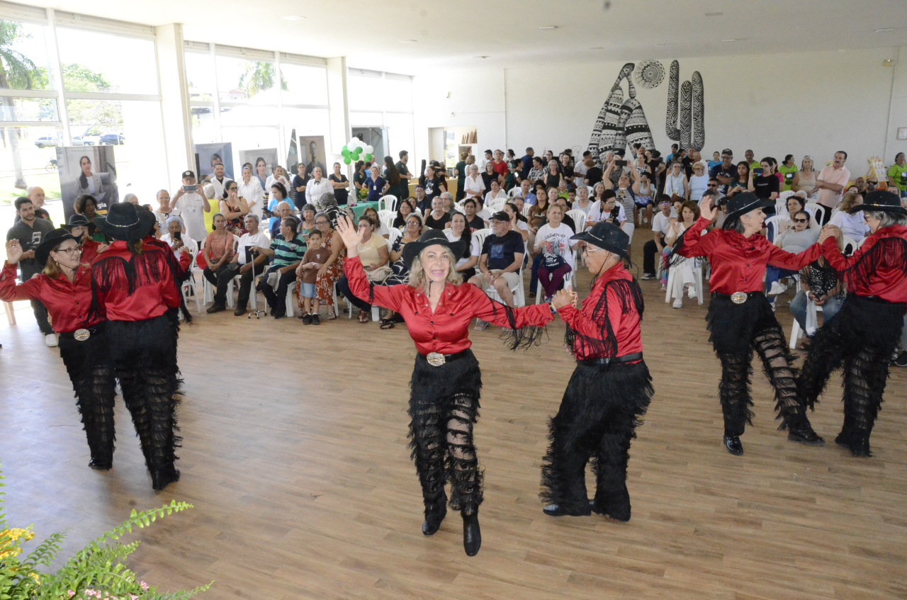 Dança foi uma das atrações do evento no Boulevard (Foto Gislaine Mathias)