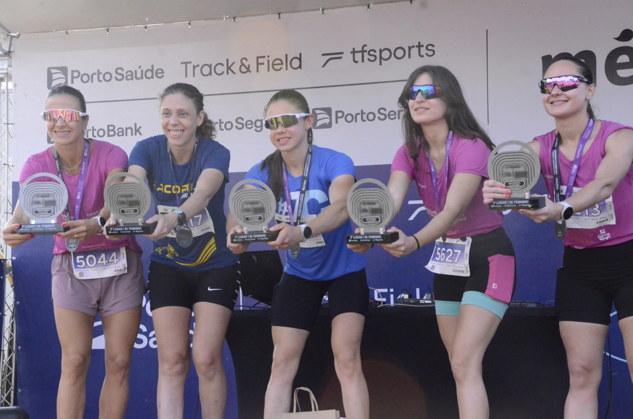 Aline e Susane dividem o pódio, no 2º e 3º lugares (Foto Gislaine Mathias)