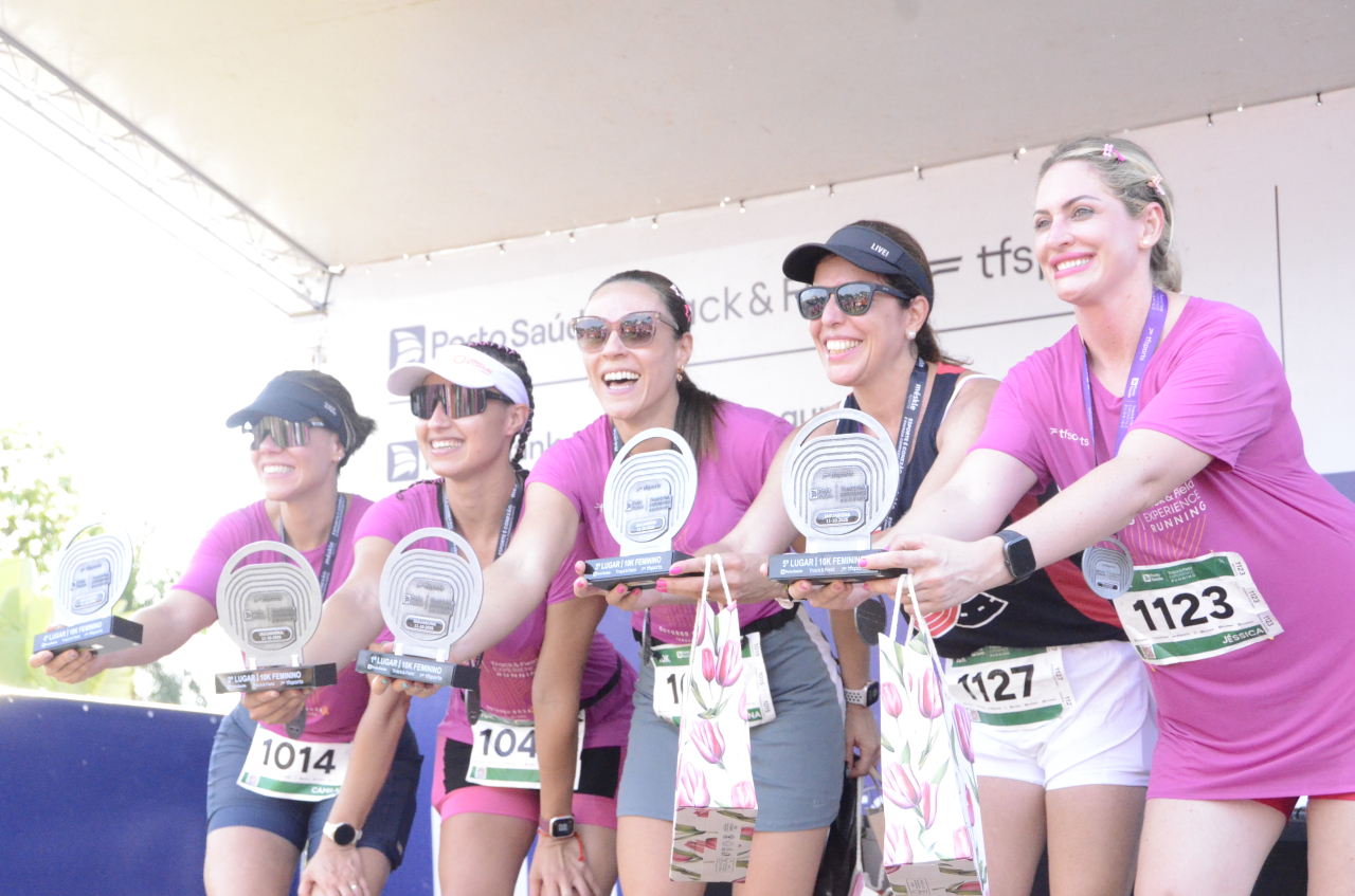 Pódio da prova 10km (Foto Gislaine Mathias)