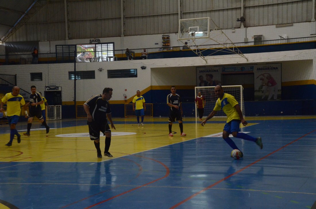 Rodada movimenta o ginsio Azulo 