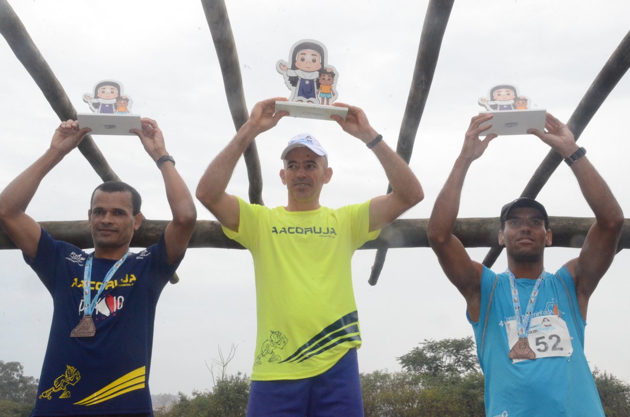 Uilson e Donisete dividiram o pdio e levaram o nome de Jaguarina em destaque nos 5K masculino