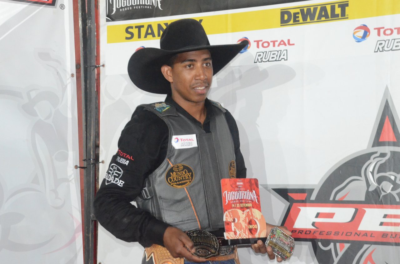 Joander Donato foi o vencedor da etapa de Jaguarina na Montaria em Touros