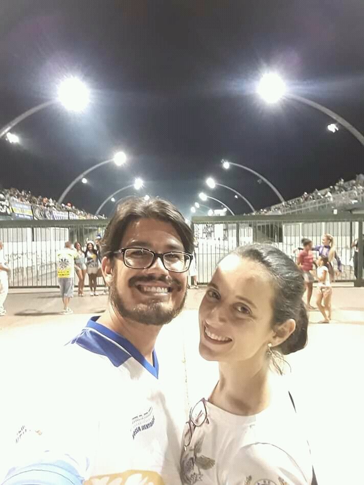 Jaguariunenses esto prontos para levar o enredo da guia de Ouro na abertura da segunda noite do Carnaval de So Paulo