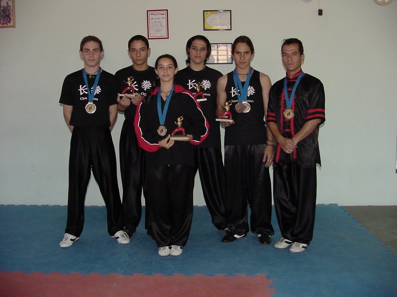 Professor Andr e atletas se destacaram na modalidade em 2003