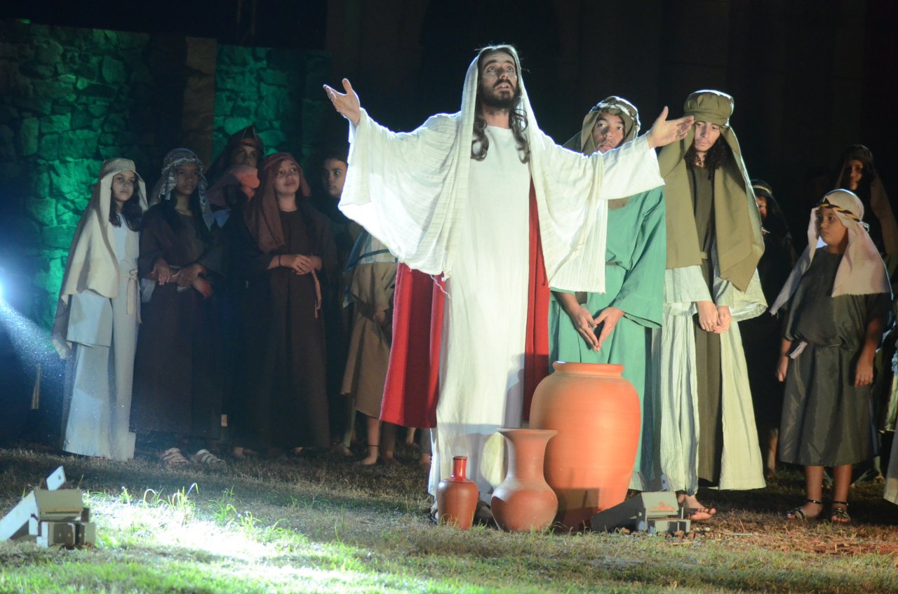 Cenas emocionaram o pblico que acompanhou atento as apresentaes (Fotos de Gislaine Mathias)