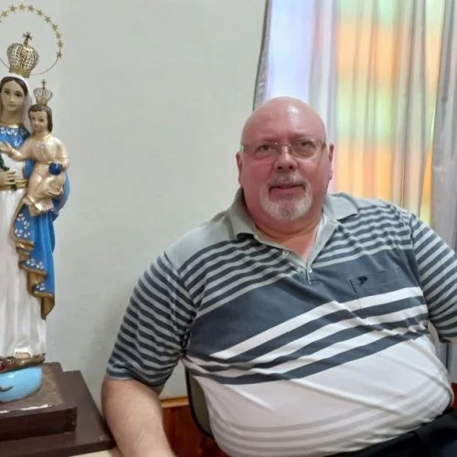 Paróquia de Santa Maria celebra padroeira com repique dos sinos, missas, carreata e procissão  