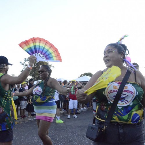 Pegada da On�a e Desfile de Blocos 