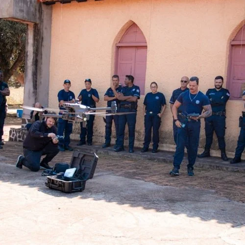 Guardas Municipais de Jaguariúna participam de Curso de Operação de Drone na Fazenda da Barra 