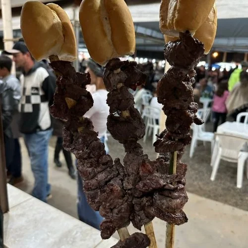 Centenária Festa de Santa Cruz acontece no feriado prolongado em Monte Alegre do Sul 