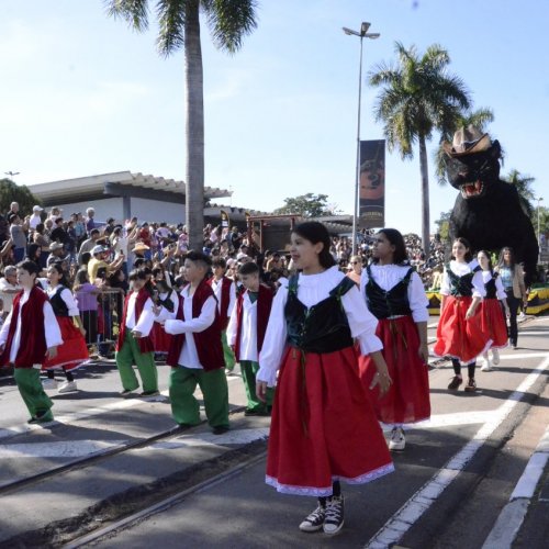 Alunos na Cavalaria Antoniana 