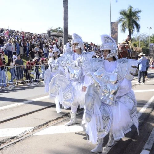 Alunos na Cavalaria Antoniana 