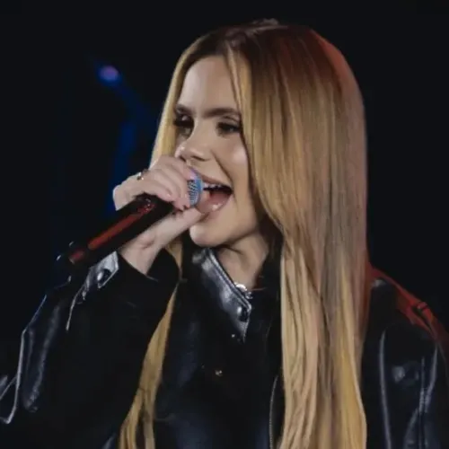 Mariana Fagundes canta no dia 25 de setembro pela primeira vez no JRF
