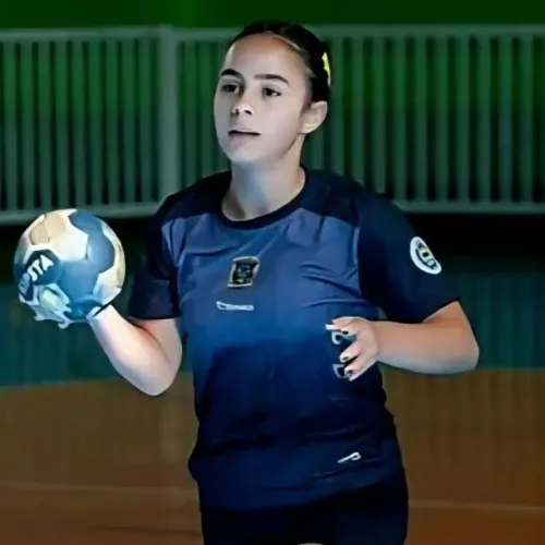 Handebol de Jaguariúna é 3º lugar no Quadrangular Cosmopolitano