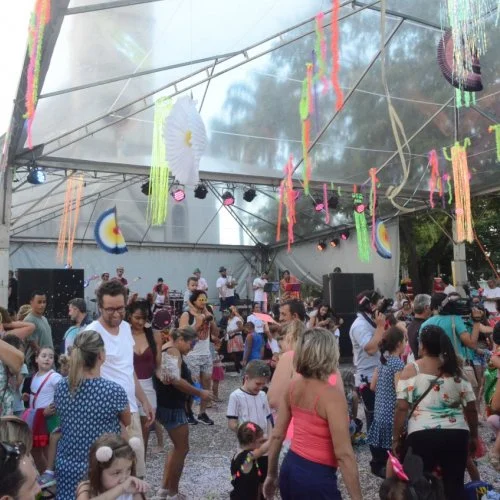 Folia Jaguari?na