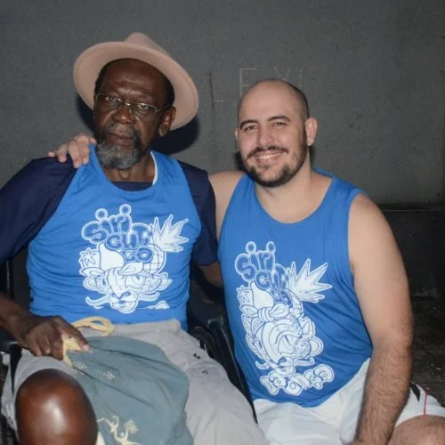 Folia Jaguari?na