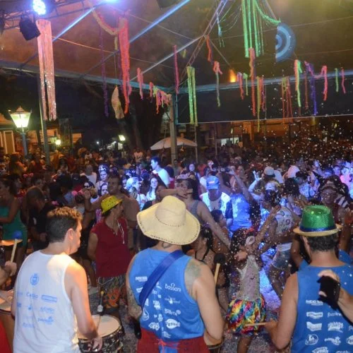 Folia Jaguari?na